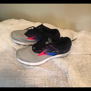 Brooks Pure Cadence 7 running shoes